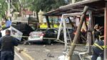 Automóvil se impacta contra puesto de periódicos sobre Calzada de Tlalpan