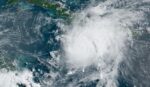 Gobierno federal prevé que huracán ‘Beryl’ toque tierra como categoría 1