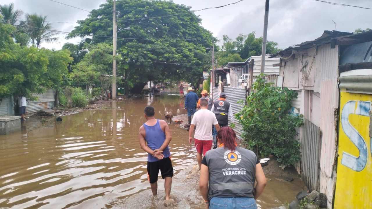 Emiten alerta en Veracruz por crecida de ríos tras intensas lluvias Emiten alerta en Veracruz por crecida de ríos tras intensas lluvias