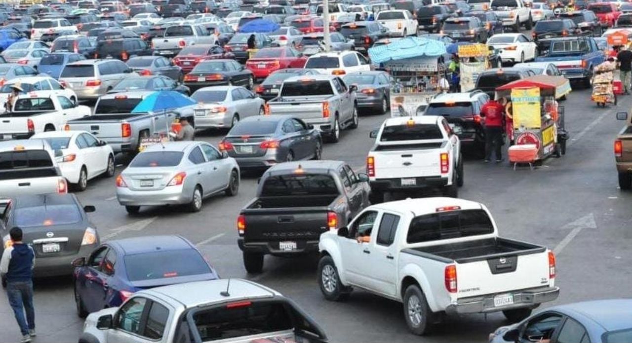 Caos en la frontera: Fallo de Microsoft retrasa cruces en la garita de San Ysidro