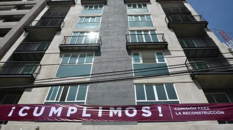 Entregan departamentos del edificio ‘Paz Montes de Oca 93’ afectados por 19S Entregan departamentos del edificio ‘Paz Montes de Oca 93’ afectados por 19S