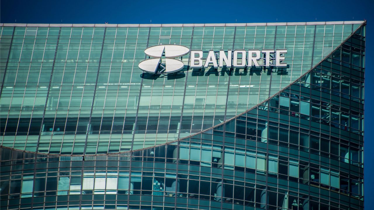 Banorte abre más de 5 mil cuentas a refugiados en México Banorte abre más de 5 mil cuentas a refugiados en México