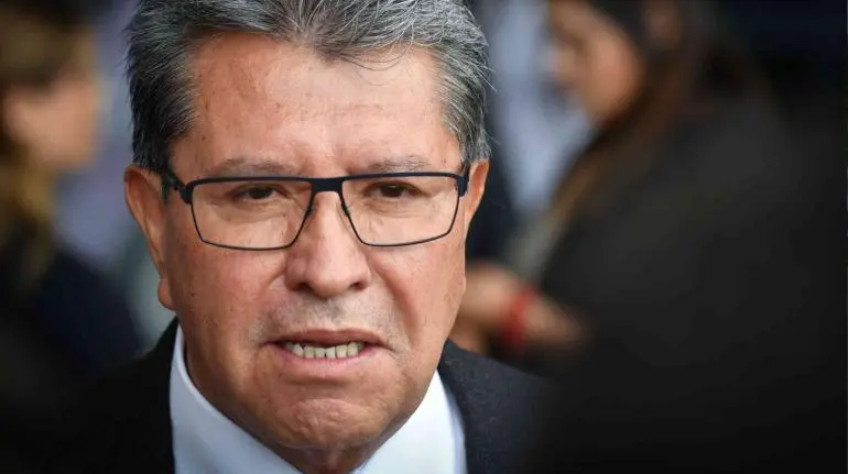 Morenistas eligen a Monreal como coordinador en la Cámara de Diputados Morenistas eligen a Monreal como coordinador en la Cámara de Diputados