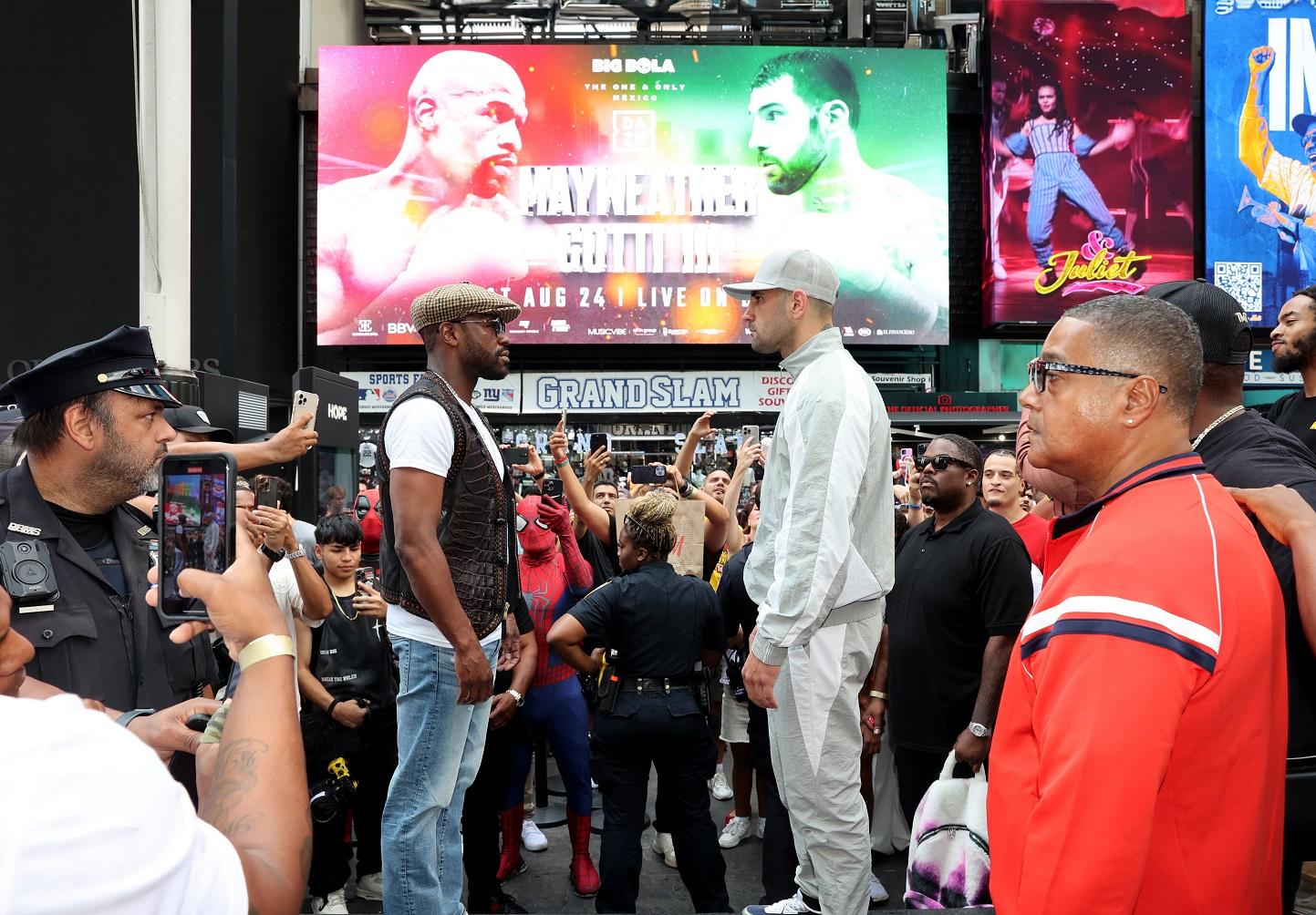Mayweather Jr y Gotti III se carean en nueva york rumbo a su pelea en Arena CDMX Mayweather Jr y Gotti III se carean en nueva york rumbo a su pelea en Arena CDMX