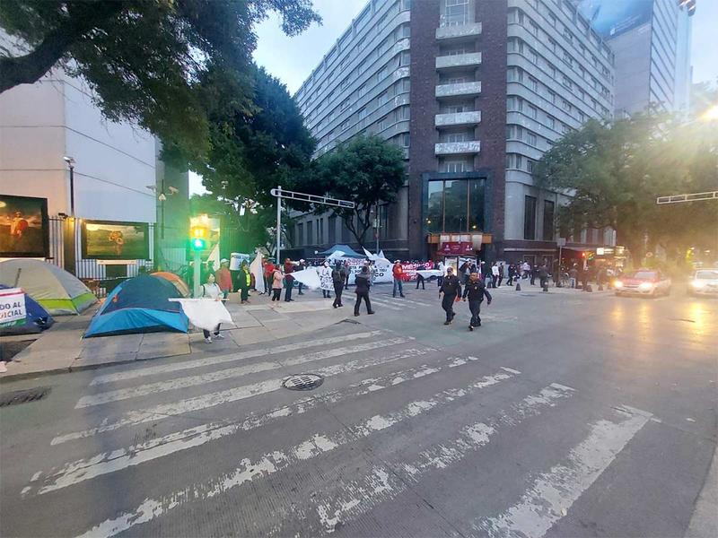 Protestan contra la reforma judicial frente al Senado en CDMX Protestan contra la reforma judicial frente al Senado en CDMX