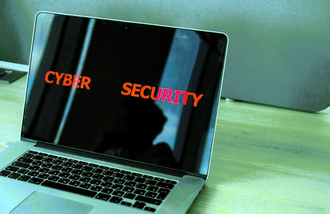 Únete al mes de la concientización sobre ciberseguridad: Protegerse en el entorno digital es una prioridad Únete al mes de la concientización sobre ciberseguridad: Protegerse en el entorno digital es una prioridad