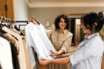 Ropa que dura y ahorros que cuentan: La fórmula para un clóset inteligente