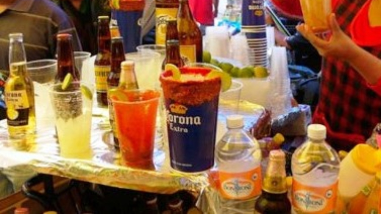 Congreso de CDMX avala “Ley Michelada”; habrá multas de más de 3 mil pesos Congreso de CDMX avala “Ley Michelada”; habrá multas de más de 3 mil pesos