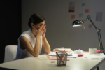 Deja de postergar lo importante: cómo la procrastinación afecta tu bienestar y qué hacer al respecto