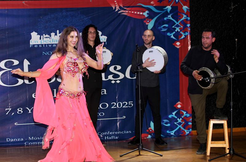 CDMX experimenta la magia del bellydance en el festival Un Pedacito de Mundo CDMX experimenta la magia del bellydance en el festival Un Pedacito de Mundo
