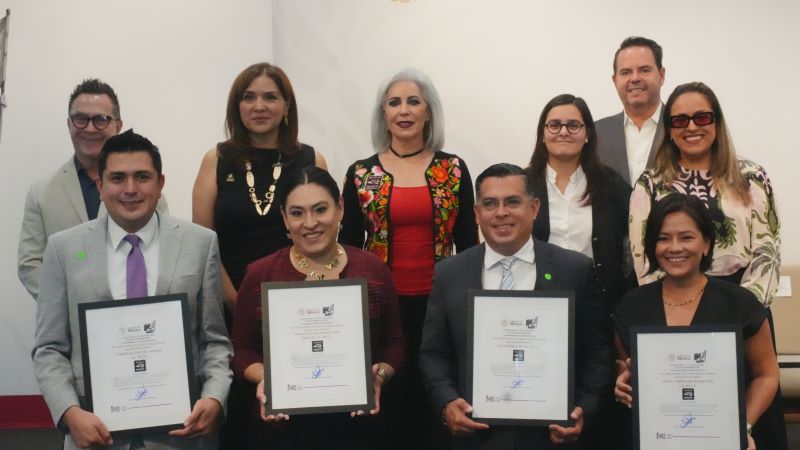 Fraiche Franquicias recibe el distintivo “Hecho en México” otorgado por la Secretaría de Economía Fraiche Franquicias recibe el distintivo “Hecho en México” otorgado por la Secretaría de Economía