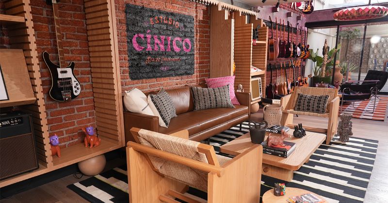 Cínico Estudio abre sus puertas en CDMX con salas temáticas y tecnología de punta para la creación musical Cínico Estudio abre sus puertas en CDMX con salas temáticas y tecnología de punta para la creación musical