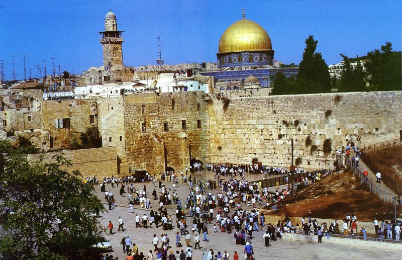 Pese a amenazas de misiles, católicos se hacen presentes en Jerusalén Pese a amenazas de misiles, católicos se hacen presentes en Jerusalén