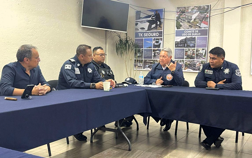 Colonos de Tecamachalco y autoridades refuerzan coordinación para fortalecer la seguridad en la zona
