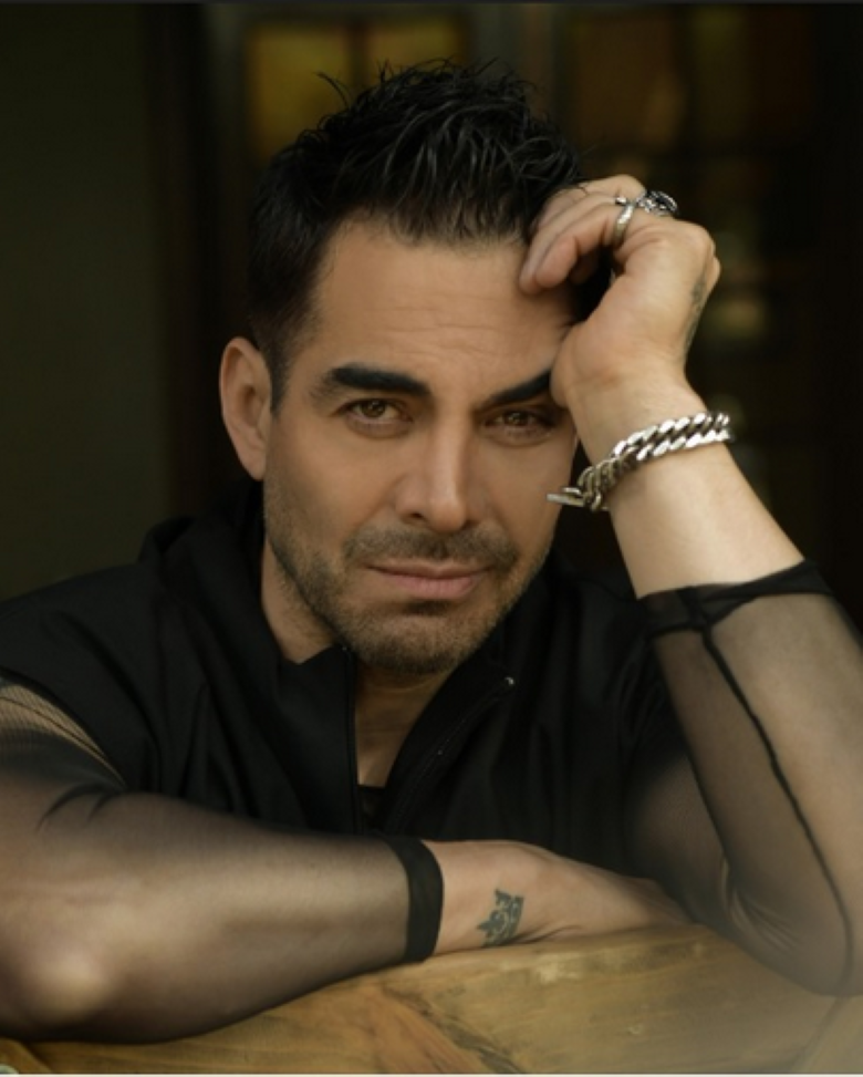 Omar Chaparro presenta ‘’Inesperado’’, su cuarto y más importante álbum