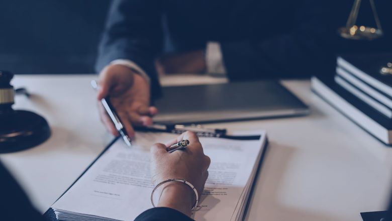 Diferencias entre un contrato de promesa de compraventa y un contrato de compraventa