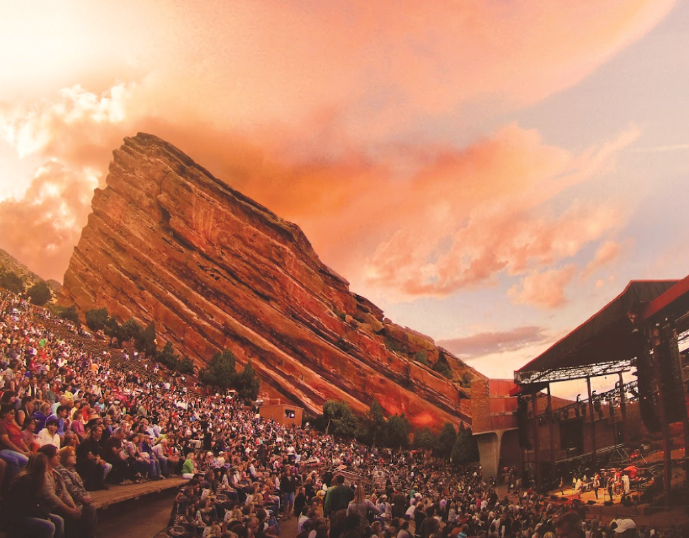 Red Rocks Amphitheatre celebra 85 años: El escenario natural más legendario del mundo sigue haciendo historia Red Rocks Amphitheatre celebra 85 años: El escenario natural más legendario del mundo sigue haciendo historia