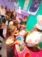 Distroller «Popop Estor» llega a Artz Pedregal: con una experiencia inmersiva llena de color, creatividad y diversión