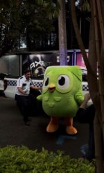 Axe y Duolingo pactan tras la detención de la mascota Duo
