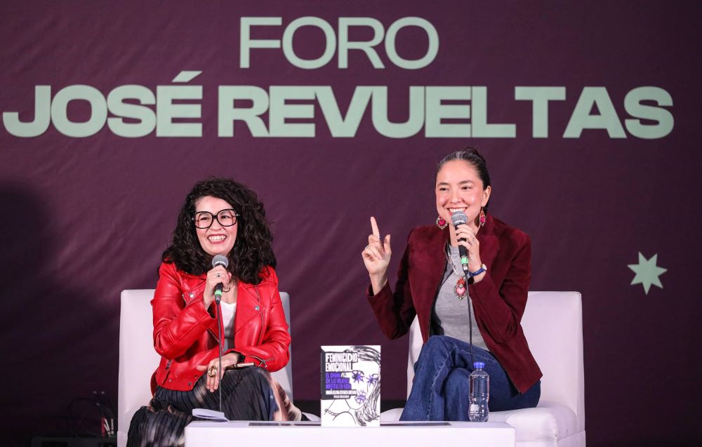 Presentan “Feminicidio Emocional” en la FIL Zócalo; arranca gira editorial Presentan “Feminicidio Emocional” en la FIL Zócalo; arranca gira editorial